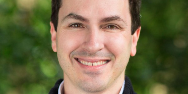 Cottrell Scholar Adam Urbach  Receives a 2016 LEAD Award